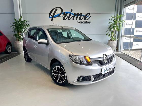 RENAULT SANDERO 1.6 DYNAMIQUE 8V FLEX 4P AUTOMATIZADO
